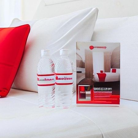 Reddoorz Plus @ Kaizen Suites Taft Avenue Манила Екстериор снимка