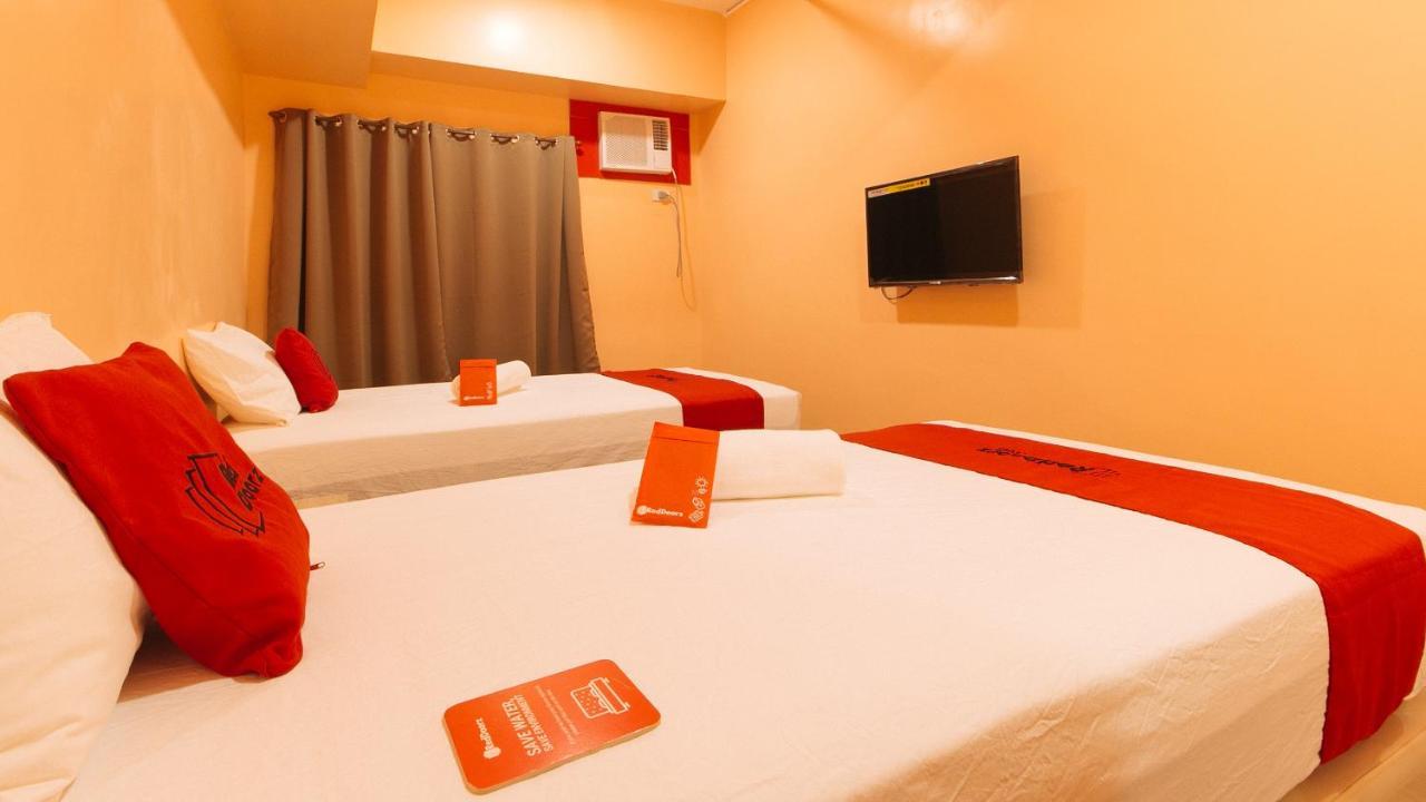 Reddoorz Plus @ Kaizen Suites Taft Avenue Манила Екстериор снимка